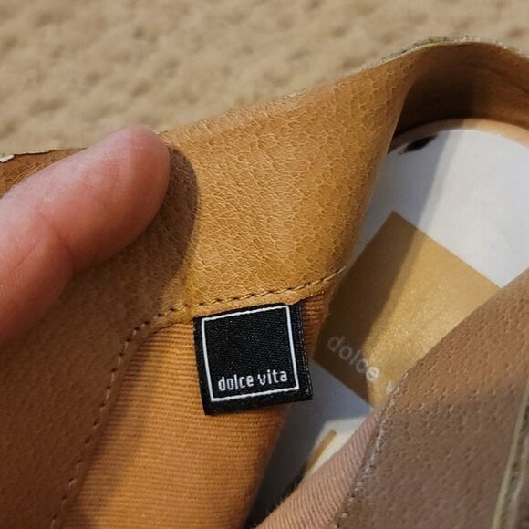 - Dolce Vita booties size 7.5 - Picture 6 of 11